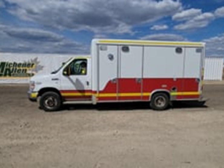 2016-ford-e450-image-5