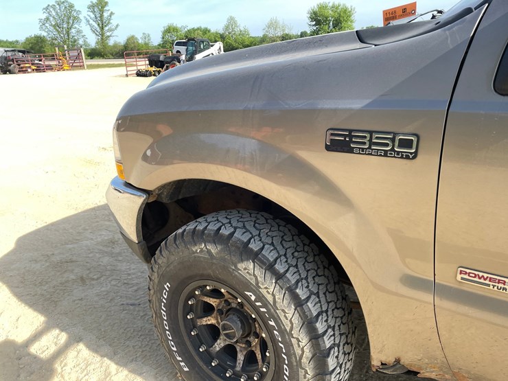 2004-ford-f350-image-16