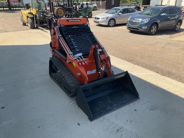 #1050-•-2025-landhero-ldh-t460-mini-skid-steer-image-6