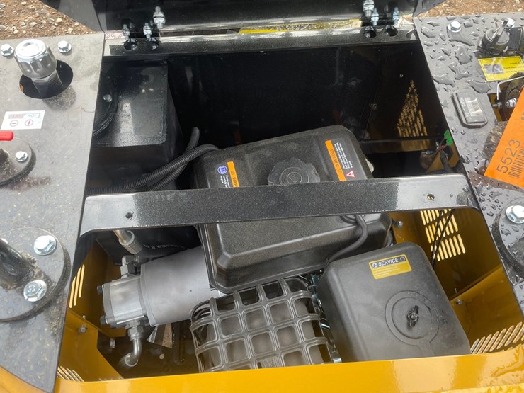 #2037-•-2026-cfg-h13r-mini-excavator-image-15