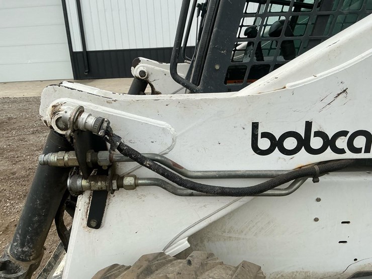 2000-bobcat-873-image-18