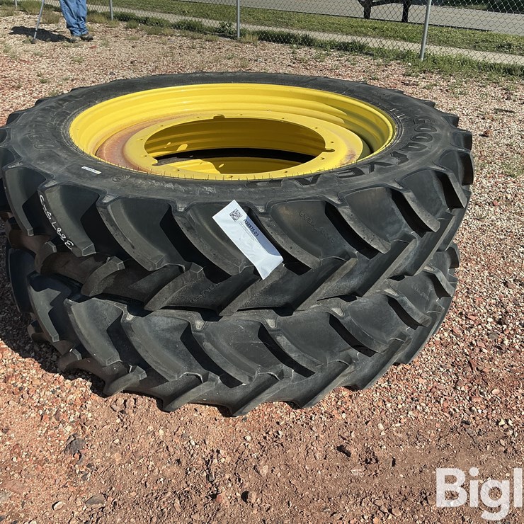 JOHN DEERE 7000