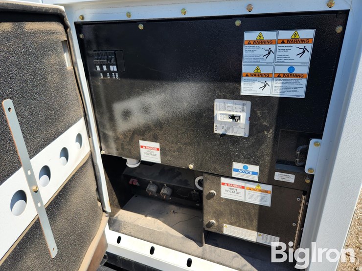 2020-doosan-g25-image-17