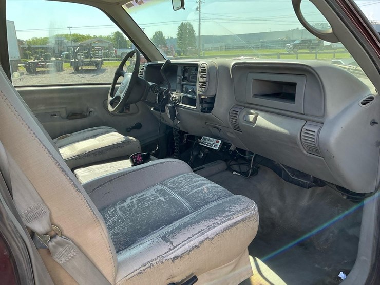 1998-gmc-2500-image-44