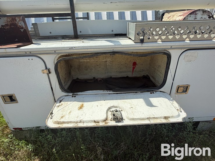 fiberglass-utility-pickup-box-image-17