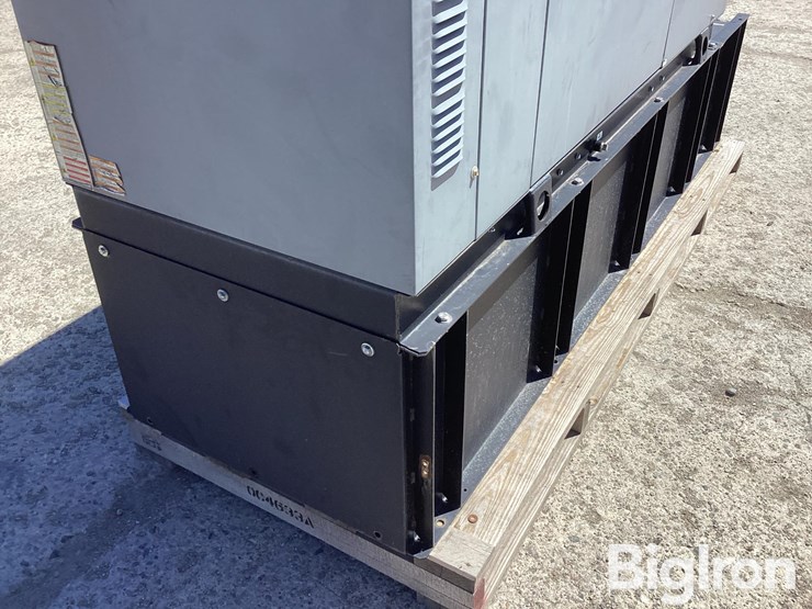 2019-generac-g0071900-15kw-generator-image-14