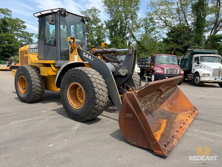 deere-544j-image-7