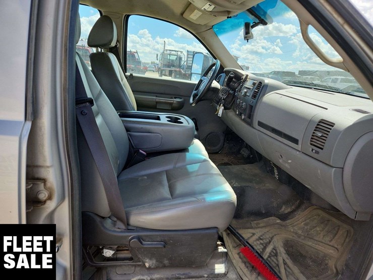 2009-gmc-sierra-3500hd-image-15