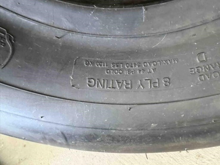 2-farm-wagon-9.5x15-tires-new-image-3