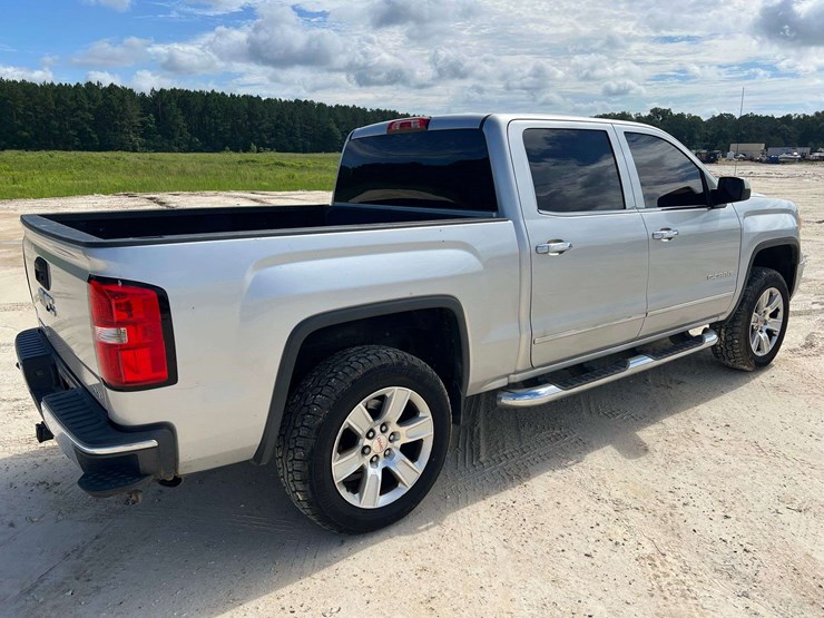 2014-gmc-sierra-1500-sle-image-3