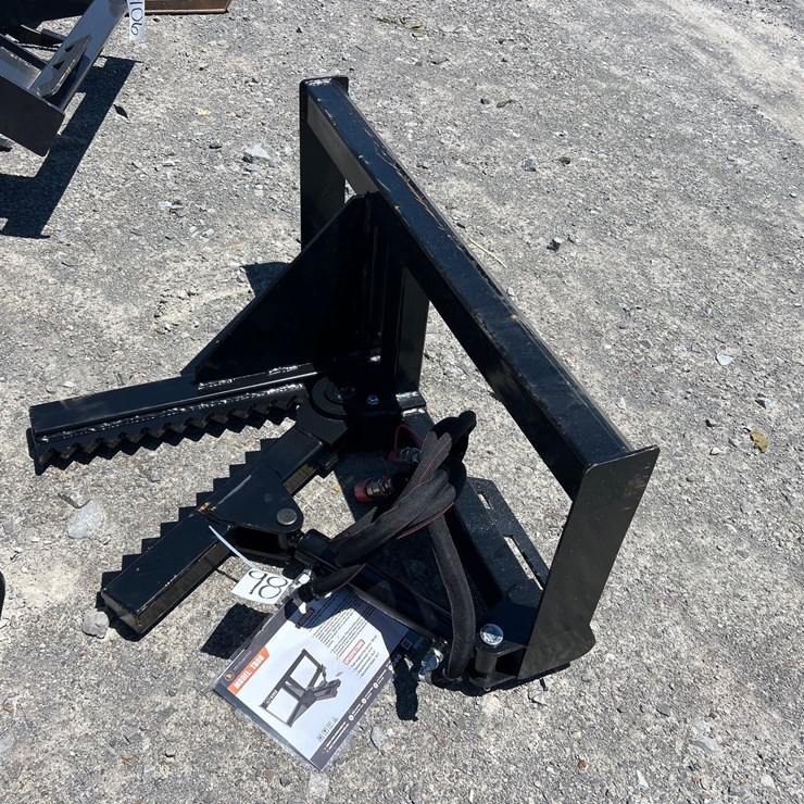 #98 • SKID STEER TREE / POST PULLER