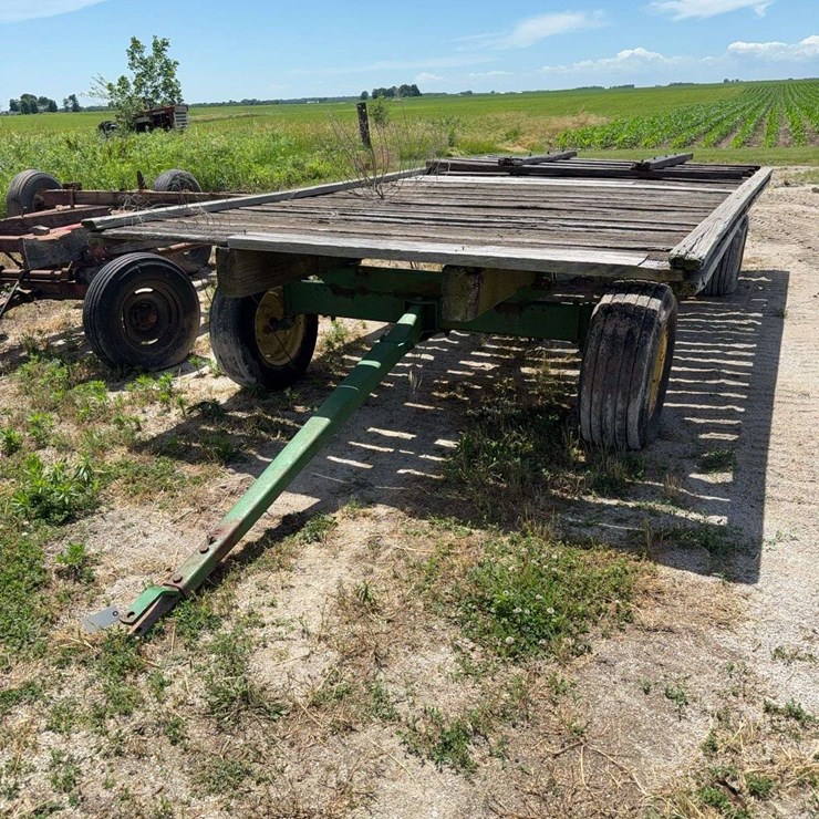 John Deere 963 running gear (bed is bad)