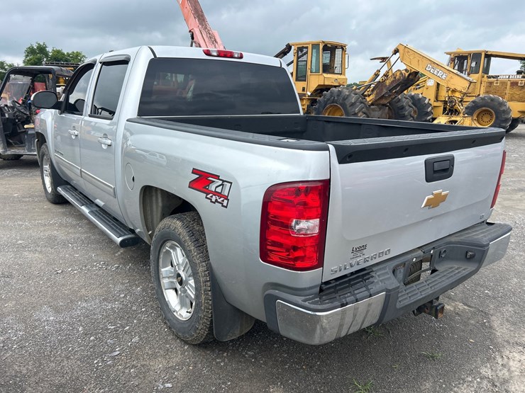 2013-chevrolet-silverado-1500-image-6