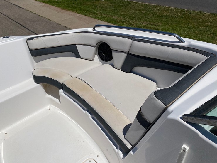 #7032-•-2014-yamaha-212ss-boat-with-trailer-(has-title)-(antigo,-wi)-image-46
