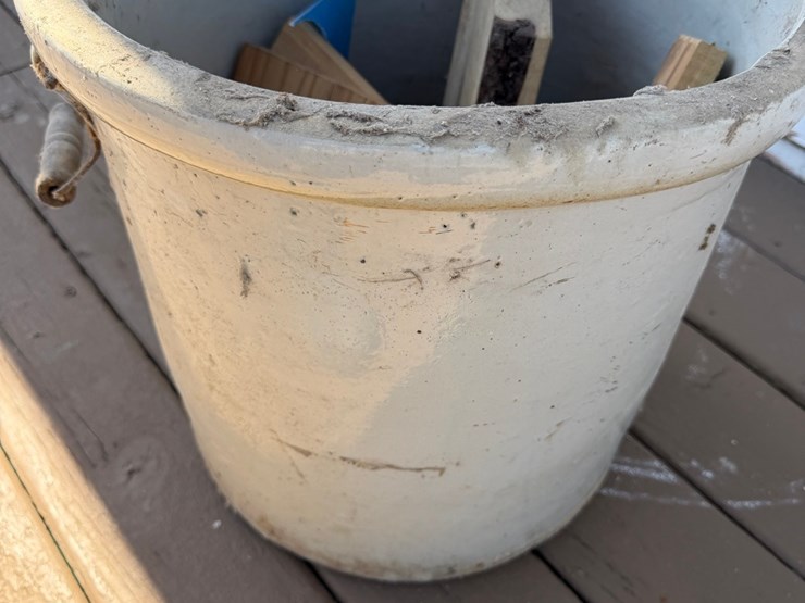 10-gallon-redwing-crock-image-6