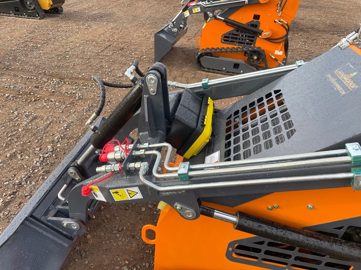 #2003-•-unused-2026-landhonor-mini-skid-steer-loader-image-15