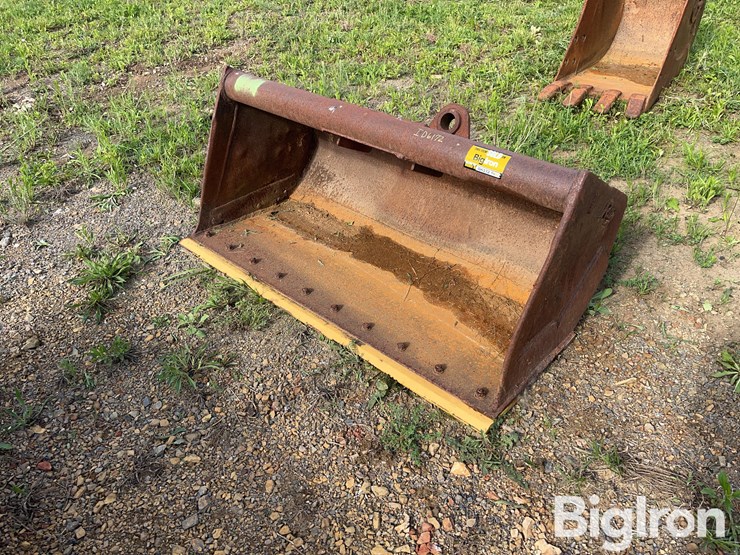 wain-roy-be-75-excavator-clean-out-bucket-image-1