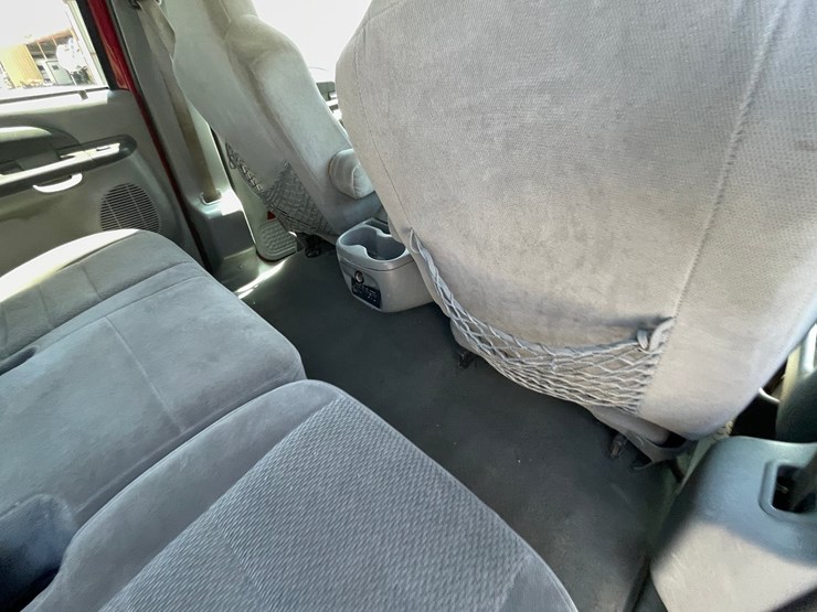 2002-ford-excursion-image-89
