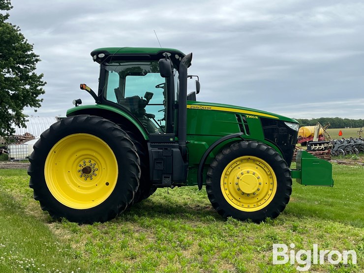 2012-john-deere-7260r-image-4