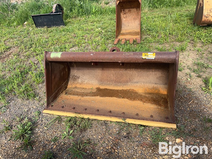 wain-roy-be-75-excavator-clean-out-bucket-image-2