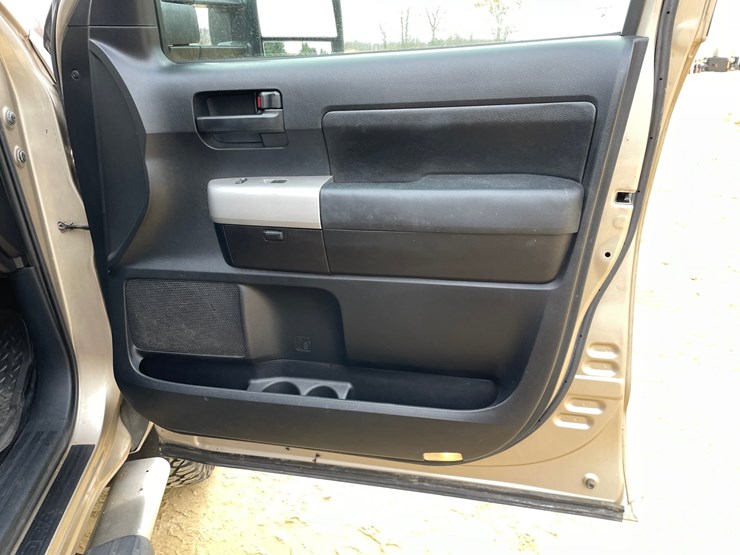 2007-toyota-tundra-sr5-image-55