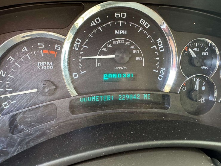 2005-cadillac-escalade-image-27