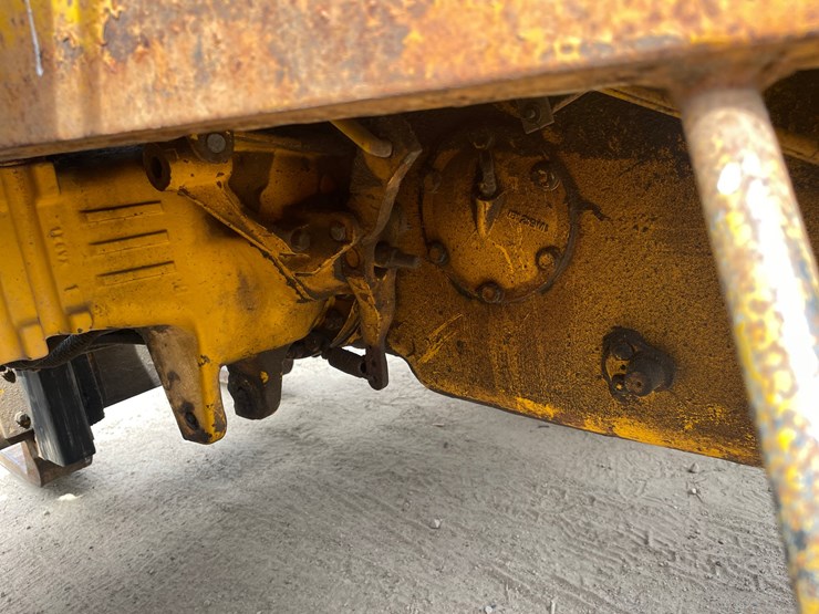 #302-•-liftmaster-rough-terrain-forklift-(boyceville-wi)-image-42