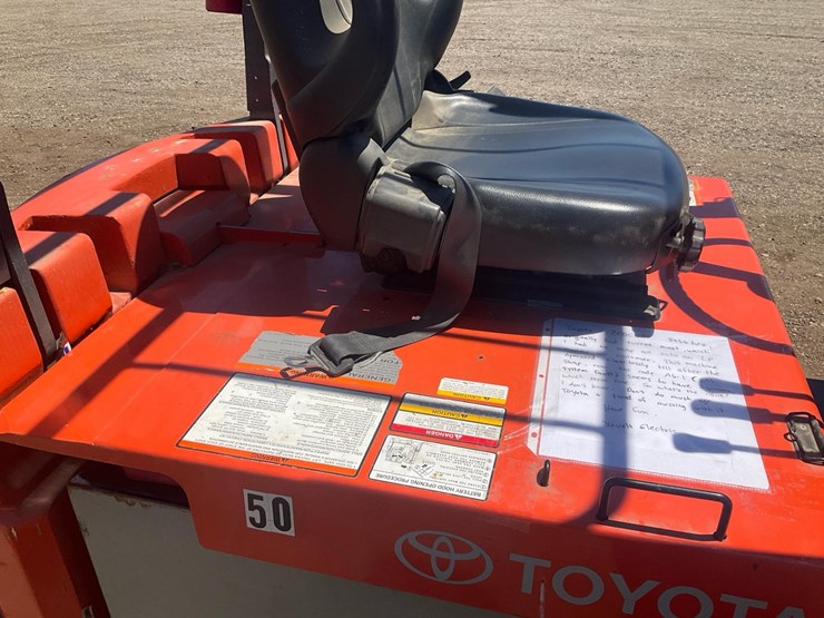 #1376-•-2005-toyota-fbcu30-electric-forklift-image-25