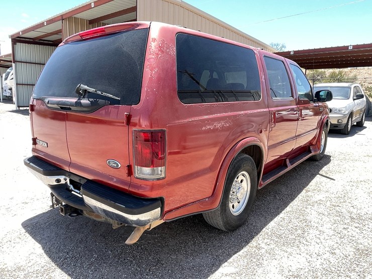 2002-ford-excursion-image-5