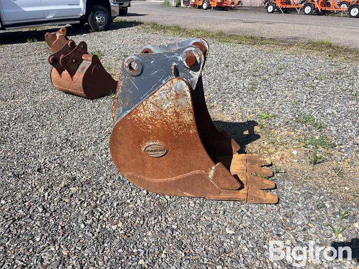 strickland-18"-mini-excavator-bucket-image-4