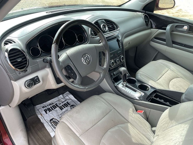 2016-buick-enclave-image-11