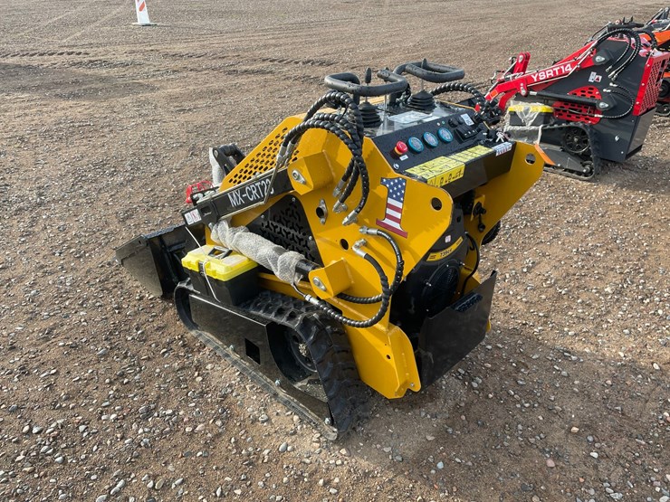 #2010-•-2026-agt-mx-crt23-compact-track-loader-image-2