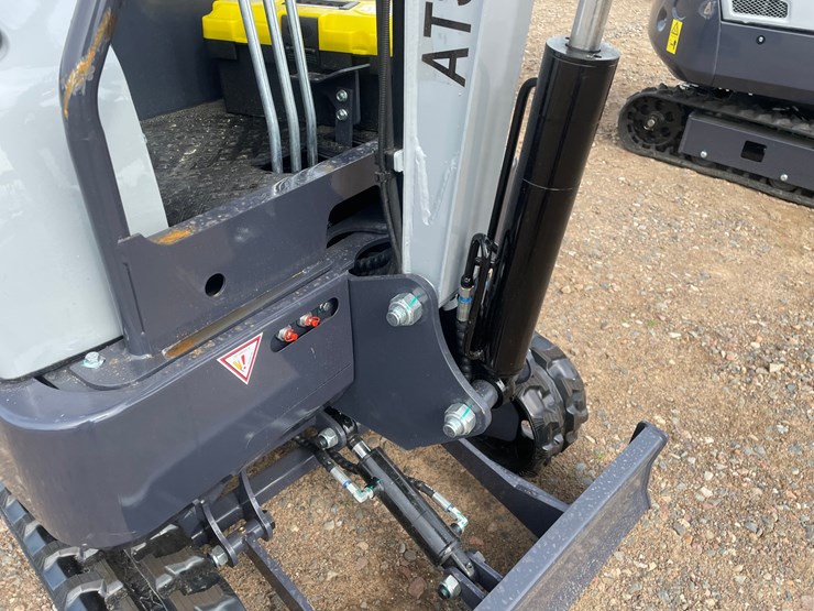 #2034-•-unused-2026-ats-mini-excavator-image-5