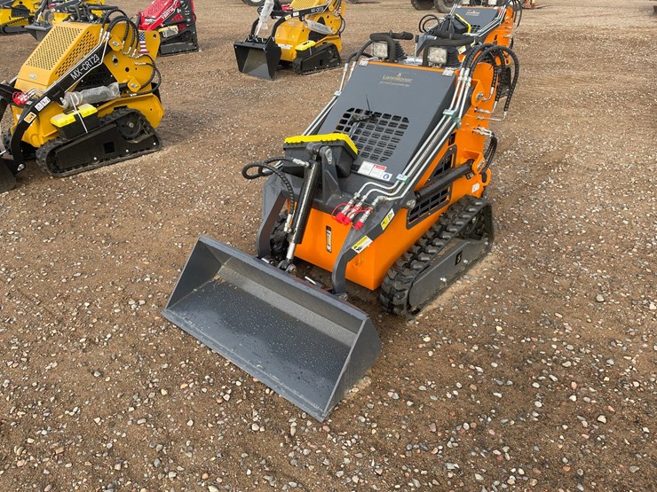 #2004-•-unused-2026-landhonor-mini-skid-steer-loader-image-1