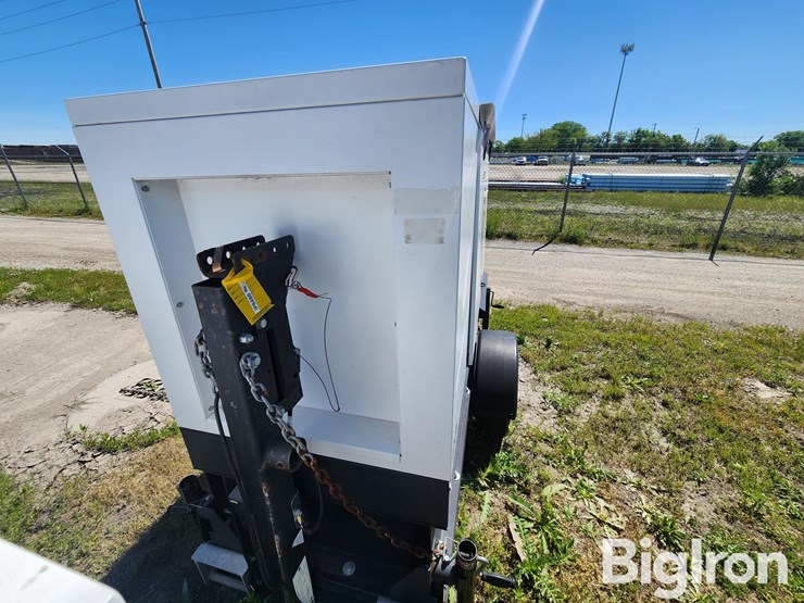 2018-generac-mmg251f4-22kw-portable-generator-image-2