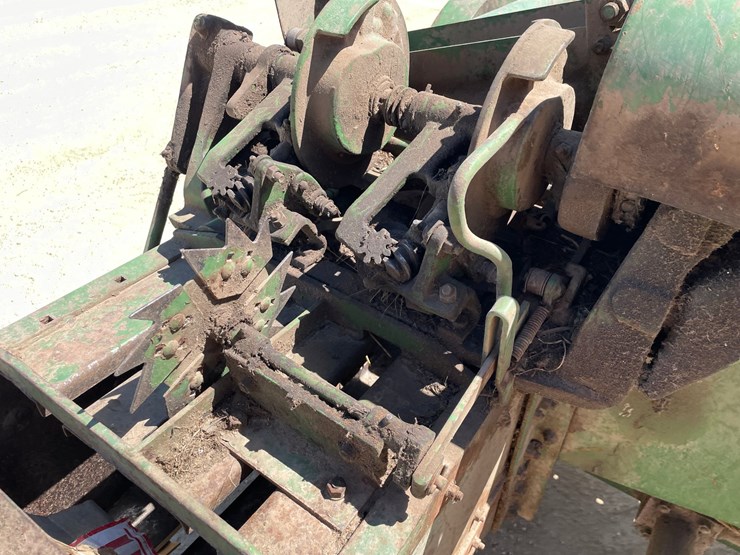 john-deere-14-image-27