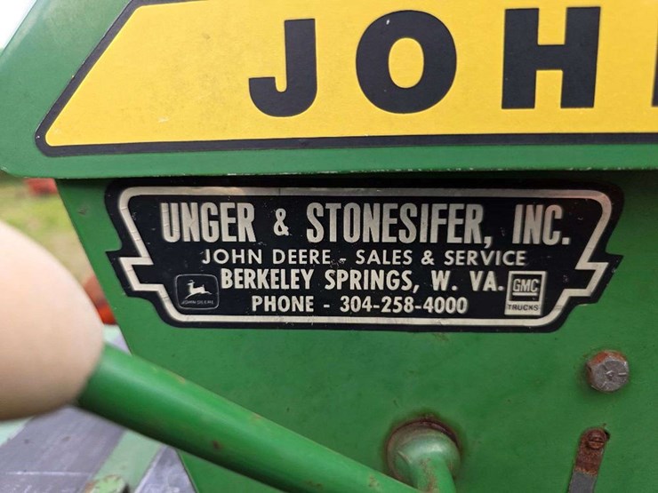 john-deere-100-image-23