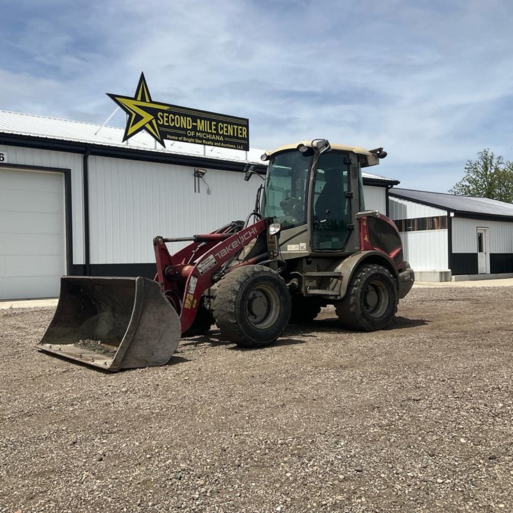2018 TAKEUCHI TW65