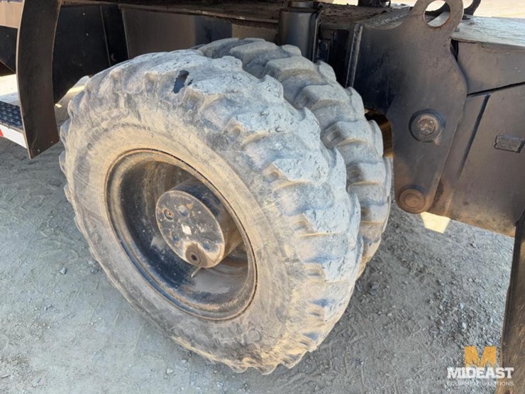 2003-caterpillar-m318c-image-20