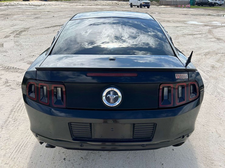 2013-ford-mustang-2-door-coupe-(245,154-miles)-image-6
