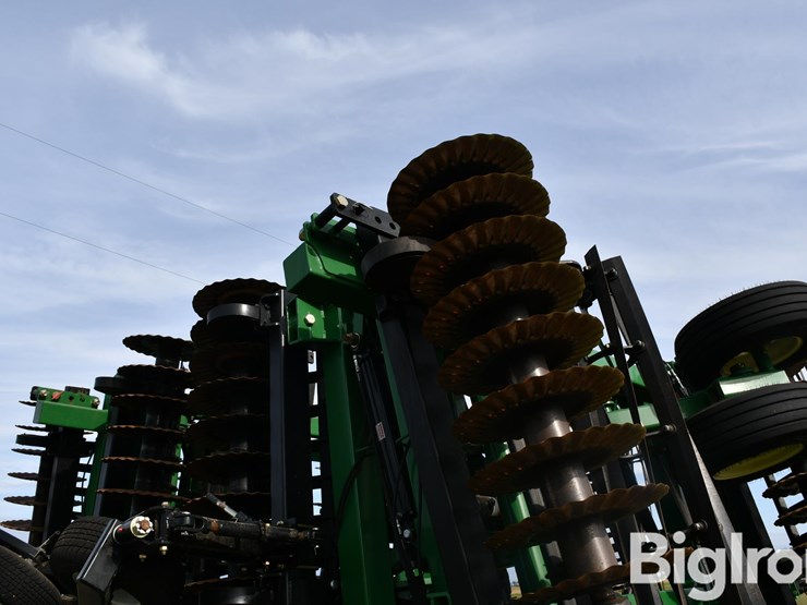 mcfarlane-incite-5140-drb-40'-universal-tillage-image-15
