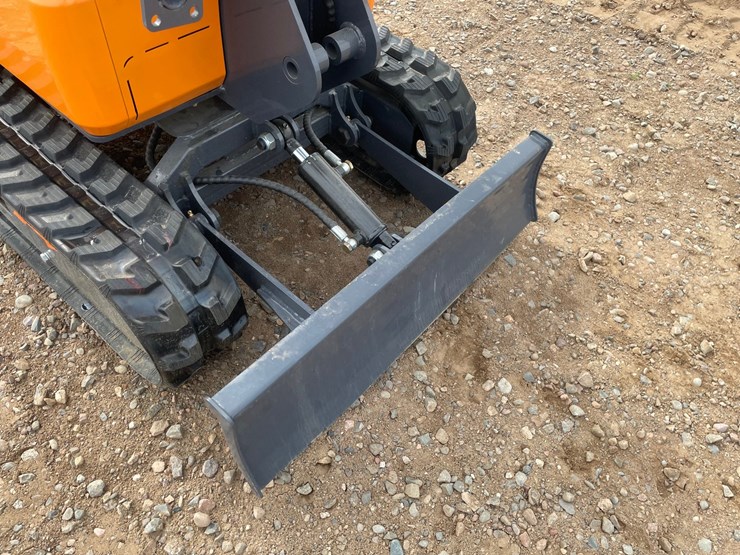 #2017-•-unused-2026-landhonor-mini-excavator-image-5