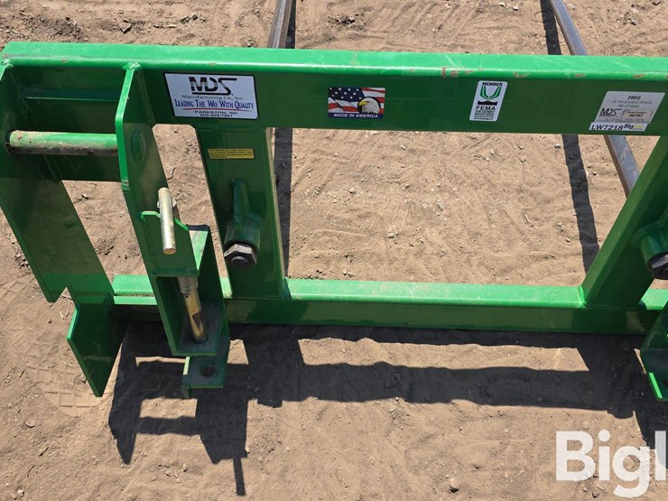 2022-john-deere-673-image-11