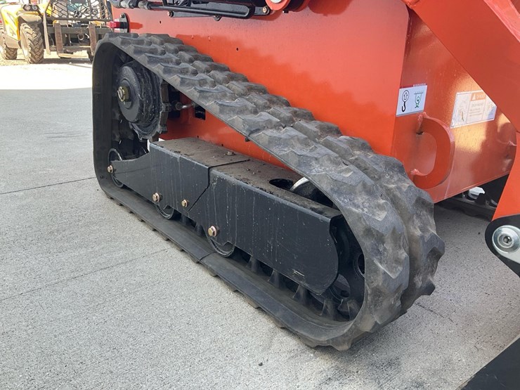 #1050-•-2025-landhero-ldh-t460-mini-skid-steer-image-5
