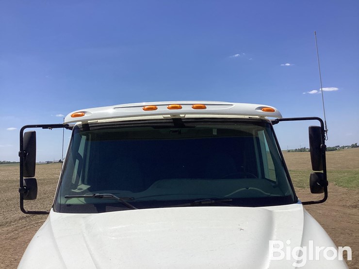 2015-international-prostar-image-13
