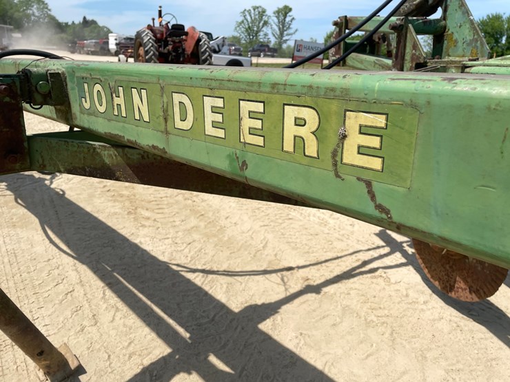 john-deere-2500-image-7