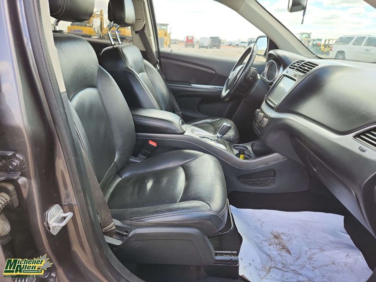 2018-dodge-journey-image-18
