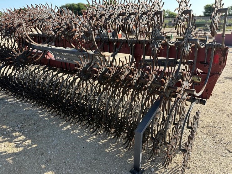 l2---m-and-w-rotary-hoe-1930-image-5