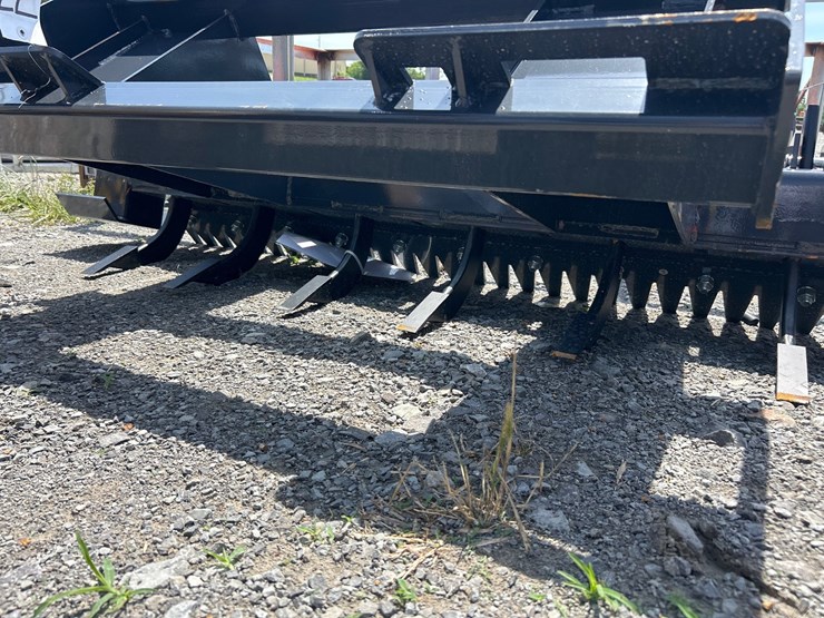 #77-•-six-shank-skid-steer-ripper-image-3
