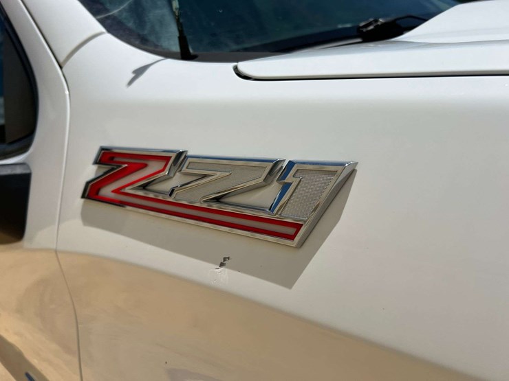2021-chevrolet-silverado-1500-image-16
